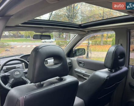 Чорний Ніссан ІксТрейл, об'ємом двигуна 2.5 л та пробігом 179 тис. км за 6800 $, фото 32 на Automoto.ua