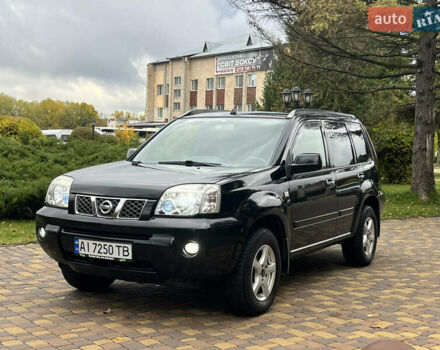 Чорний Ніссан ІксТрейл, об'ємом двигуна 2.5 л та пробігом 179 тис. км за 6800 $, фото 1 на Automoto.ua