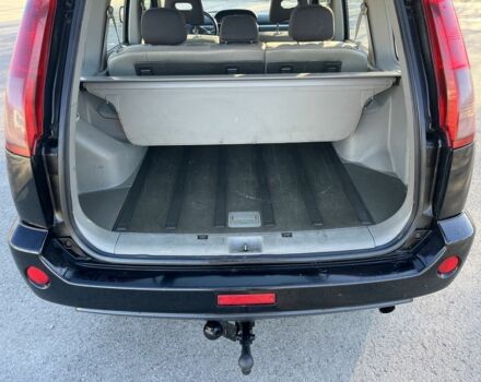 Чорний Ніссан ІксТрейл, об'ємом двигуна 2.2 л та пробігом 279 тис. км за 3483 $, фото 1 на Automoto.ua