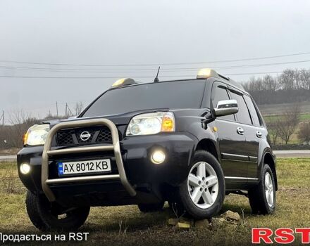 Черный Ниссан ИксТрейл, объемом двигателя 2 л и пробегом 250 тыс. км за 6000 $, фото 8 на Automoto.ua