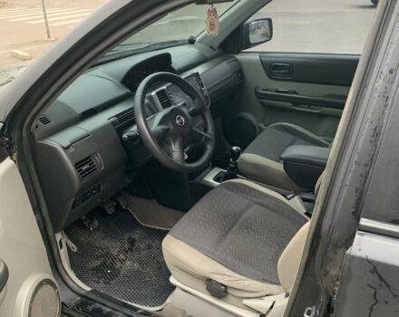 Чорний Ніссан ІксТрейл, об'ємом двигуна 2.2 л та пробігом 390 тис. км за 3561 $, фото 9 на Automoto.ua