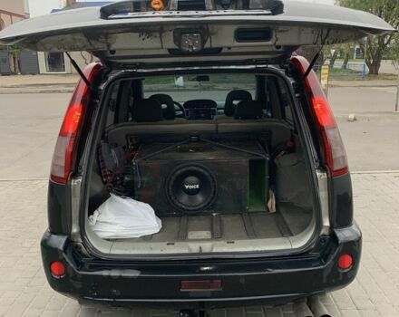 Чорний Ніссан ІксТрейл, об'ємом двигуна 2.2 л та пробігом 390 тис. км за 3561 $, фото 6 на Automoto.ua