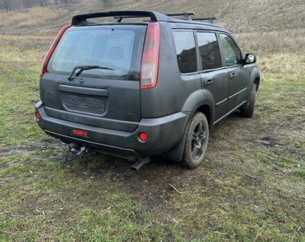 Чорний Ніссан ІксТрейл, об'ємом двигуна 2.2 л та пробігом 401 тис. км за 3150 $, фото 3 на Automoto.ua