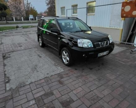 Черный Ниссан ИксТрейл, объемом двигателя 2.2 л и пробегом 222 тыс. км за 3323 $, фото 1 на Automoto.ua