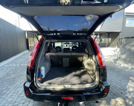 Черный Ниссан ИксТрейл, объемом двигателя 2 л и пробегом 215 тыс. км за 7000 $, фото 16 на Automoto.ua