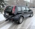 Черный Ниссан ИксТрейл, объемом двигателя 2.2 л и пробегом 237 тыс. км за 2235 $, фото 2 на Automoto.ua