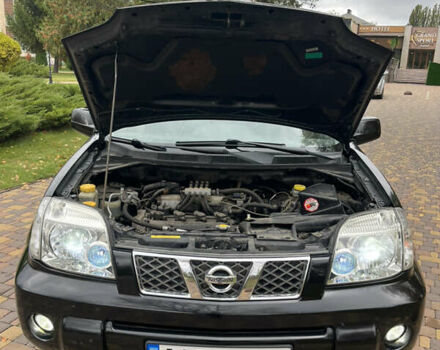 Чорний Ніссан ІксТрейл, об'ємом двигуна 2.5 л та пробігом 179 тис. км за 6800 $, фото 24 на Automoto.ua