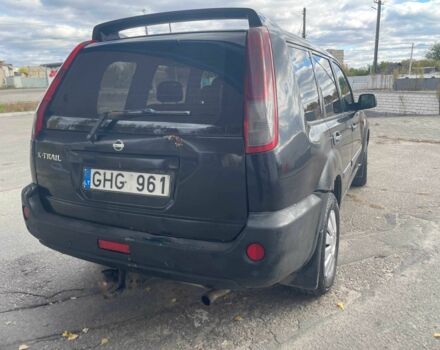 Чорний Ніссан ІксТрейл, об'ємом двигуна 2.2 л та пробігом 308 тис. км за 2800 $, фото 3 на Automoto.ua