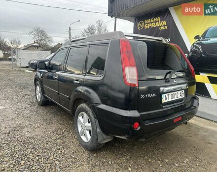Черный Ниссан ИксТрейл, объемом двигателя 2 л и пробегом 173 тыс. км за 4700 $, фото 6 на Automoto.ua