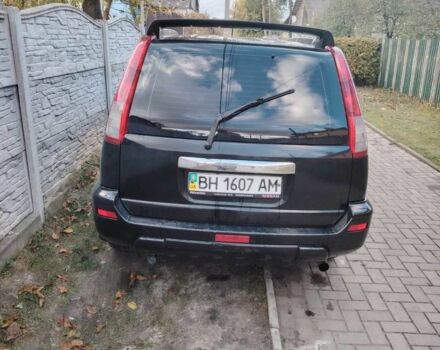 Чорний Ніссан ІксТрейл, об'ємом двигуна 2 л та пробігом 216 тис. км за 5000 $, фото 2 на Automoto.ua