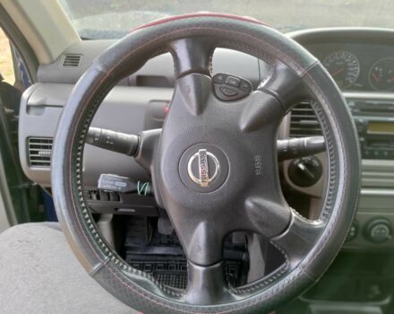 Черный Ниссан ИксТрейл, объемом двигателя 2.2 л и пробегом 290 тыс. км за 4200 $, фото 10 на Automoto.ua