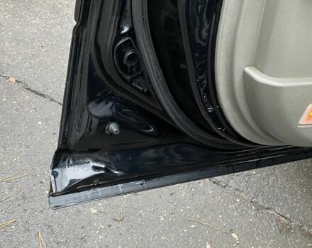 Черный Ниссан ИксТрейл, объемом двигателя 2.2 л и пробегом 226 тыс. км за 3650 $, фото 11 на Automoto.ua