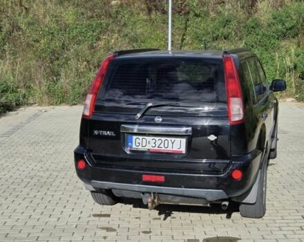 Черный Ниссан ИксТрейл, объемом двигателя 2.2 л и пробегом 220 тыс. км за 2250 $, фото 5 на Automoto.ua