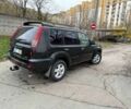 Черный Ниссан ИксТрейл, объемом двигателя 2.2 л и пробегом 290 тыс. км за 3750 $, фото 3 на Automoto.ua