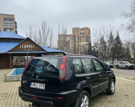 Чорний Ніссан ІксТрейл, об'ємом двигуна 2.2 л та пробігом 200 тис. км за 2600 $, фото 5 на Automoto.ua