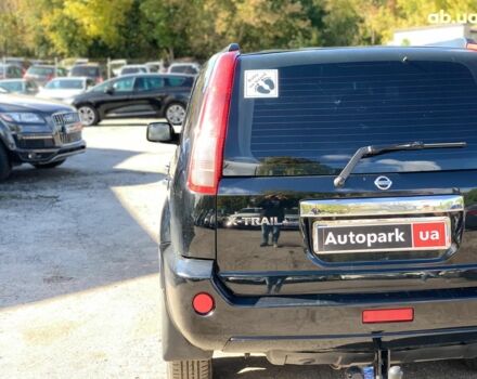 Черный Ниссан ИксТрейл, объемом двигателя 2.5 л и пробегом 295 тыс. км за 6890 $, фото 11 на Automoto.ua