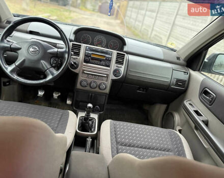 Чорний Ніссан ІксТрейл, об'ємом двигуна 2.2 л та пробігом 290 тис. км за 3750 $, фото 9 на Automoto.ua