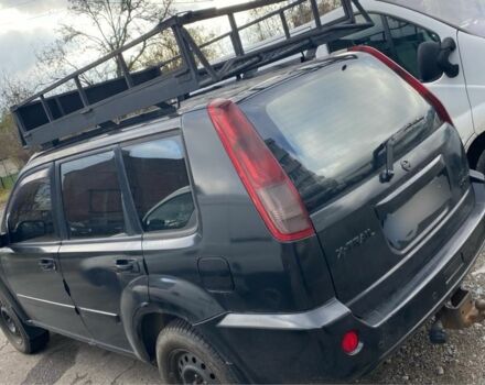 Черный Ниссан ИксТрейл, объемом двигателя 0 л и пробегом 360 тыс. км за 3600 $, фото 3 на Automoto.ua