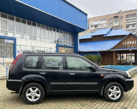 Чорний Ніссан ІксТрейл, об'ємом двигуна 2.2 л та пробігом 200 тис. км за 2600 $, фото 6 на Automoto.ua