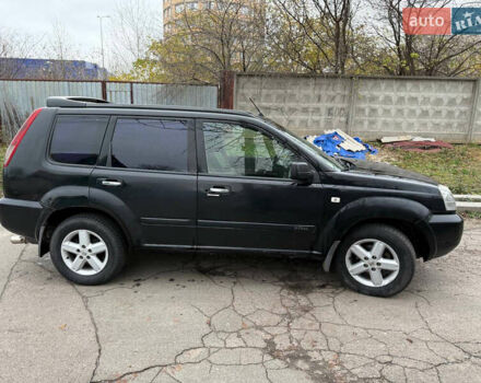 Чорний Ніссан ІксТрейл, об'ємом двигуна 2.2 л та пробігом 290 тис. км за 3750 $, фото 2 на Automoto.ua