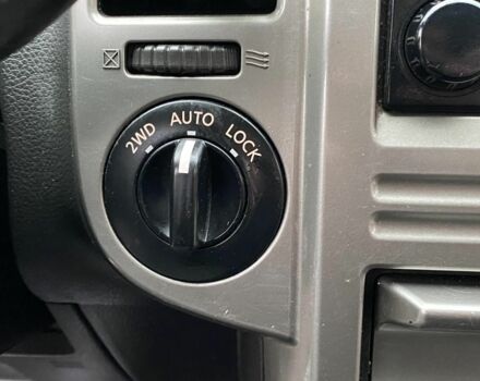 Черный Ниссан ИксТрейл, объемом двигателя 2.2 л и пробегом 226 тыс. км за 3650 $, фото 14 на Automoto.ua