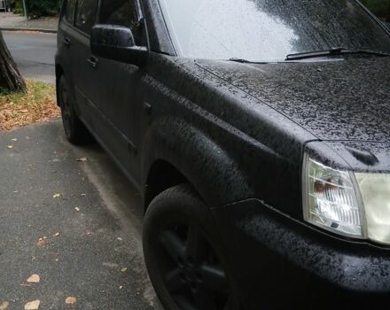 Черный Ниссан ИксТрейл, объемом двигателя 0 л и пробегом 300 тыс. км за 4300 $, фото 2 на Automoto.ua