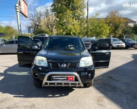 Черный Ниссан ИксТрейл, объемом двигателя 2.5 л и пробегом 295 тыс. км за 6890 $, фото 15 на Automoto.ua