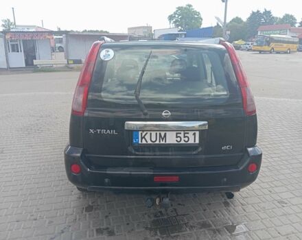 Чорний Ніссан ІксТрейл, об'ємом двигуна 2.2 л та пробігом 218 тис. км за 3500 $, фото 3 на Automoto.ua