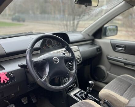 Чорний Ніссан ІксТрейл, об'ємом двигуна 2.2 л та пробігом 200 тис. км за 2600 $, фото 8 на Automoto.ua