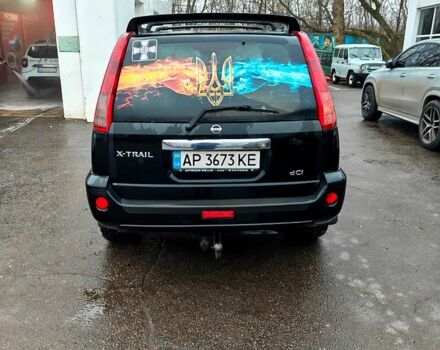 Черный Ниссан ИксТрейл, объемом двигателя 2.2 л и пробегом 100 тыс. км за 5500 $, фото 2 на Automoto.ua