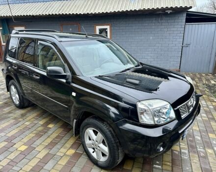 Черный Ниссан ИксТрейл, объемом двигателя 2.2 л и пробегом 168 тыс. км за 6699 $, фото 1 на Automoto.ua