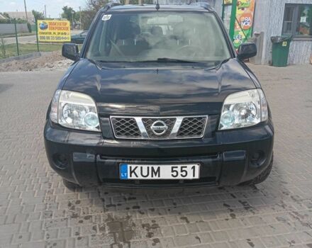 Чорний Ніссан ІксТрейл, об'ємом двигуна 2.2 л та пробігом 218 тис. км за 3500 $, фото 1 на Automoto.ua