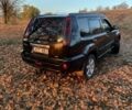 Черный Ниссан ИксТрейл, объемом двигателя 2.2 л и пробегом 306 тыс. км за 3300 $, фото 2 на Automoto.ua