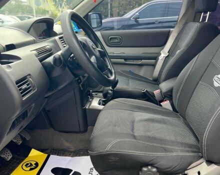 Чорний Ніссан ІксТрейл, об'ємом двигуна 2.2 л та пробігом 210 тис. км за 7500 $, фото 9 на Automoto.ua