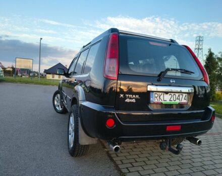 Чорний Ніссан ІксТрейл, об'ємом двигуна 0.22 л та пробігом 250 тис. км за 2400 $, фото 1 на Automoto.ua