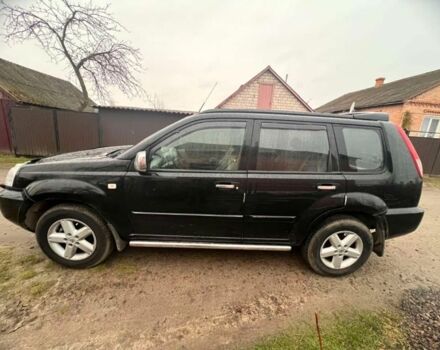 Черный Ниссан ИксТрейл, объемом двигателя 2.2 л и пробегом 270 тыс. км за 3900 $, фото 1 на Automoto.ua