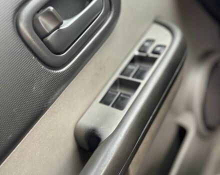 Черный Ниссан ИксТрейл, объемом двигателя 0 л и пробегом 200 тыс. км за 2850 $, фото 10 на Automoto.ua