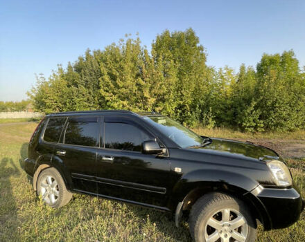 Чорний Ніссан ІксТрейл, об'ємом двигуна 2.2 л та пробігом 245 тис. км за 7500 $, фото 3 на Automoto.ua