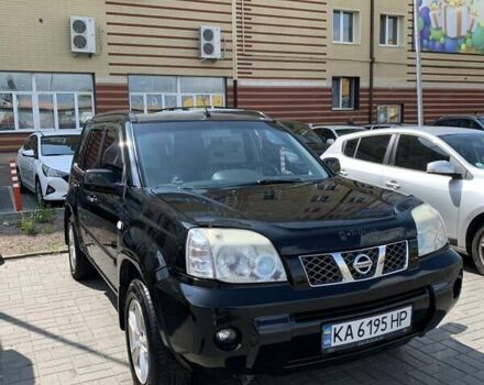 Чорний Ніссан ІксТрейл, об'ємом двигуна 2.2 л та пробігом 227 тис. км за 8300 $, фото 2 на Automoto.ua