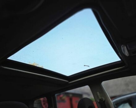 Черный Ниссан ИксТрейл, объемом двигателя 2.2 л и пробегом 290 тыс. км за 4500 $, фото 20 на Automoto.ua