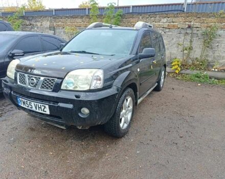 Черный Ниссан ИксТрейл, объемом двигателя 2 л и пробегом 180 тыс. км за 4500 $, фото 1 на Automoto.ua