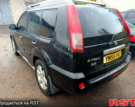 Черный Ниссан ИксТрейл, объемом двигателя 2.2 л и пробегом 180 тыс. км за 4500 $, фото 5 на Automoto.ua