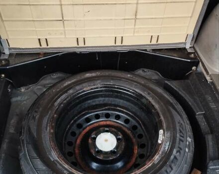 Черный Ниссан ИксТрейл, объемом двигателя 2.2 л и пробегом 373 тыс. км за 5800 $, фото 3 на Automoto.ua