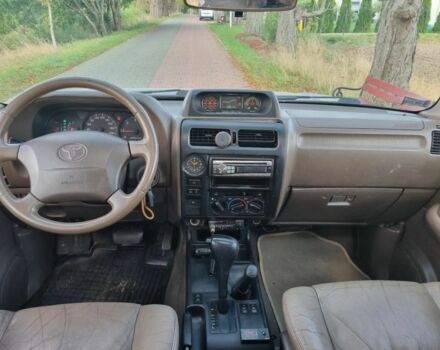 Черный Ниссан ИксТрейл, объемом двигателя 2.2 л и пробегом 245 тыс. км за 2550 $, фото 6 на Automoto.ua