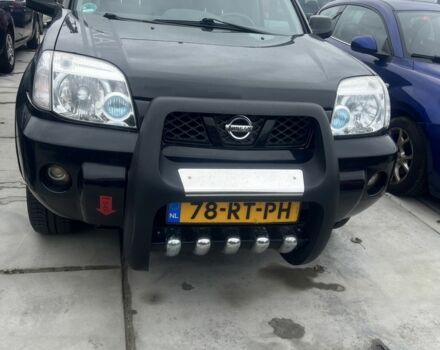 Черный Ниссан ИксТрейл, объемом двигателя 2.2 л и пробегом 260 тыс. км за 4254 $, фото 3 на Automoto.ua