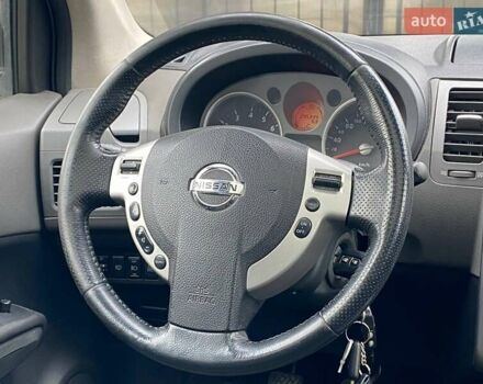 Черный Ниссан ИксТрейл, объемом двигателя 2 л и пробегом 295 тыс. км за 8090 $, фото 14 на Automoto.ua