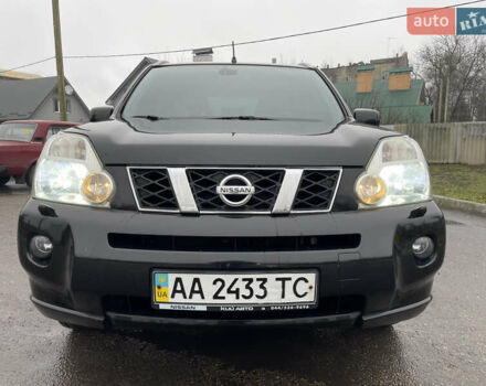 Черный Ниссан ИксТрейл, объемом двигателя 2 л и пробегом 210 тыс. км за 8750 $, фото 17 на Automoto.ua