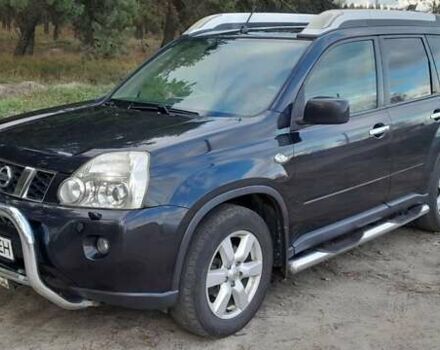 Черный Ниссан ИксТрейл, объемом двигателя 2 л и пробегом 259 тыс. км за 9999 $, фото 1 на Automoto.ua