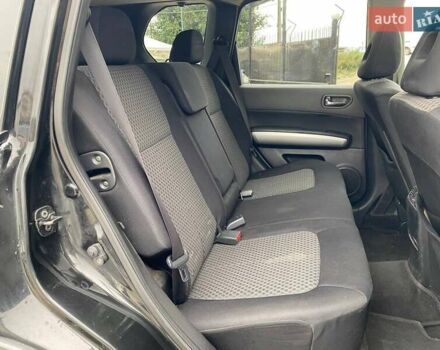 Черный Ниссан ИксТрейл, объемом двигателя 2 л и пробегом 295 тыс. км за 8090 $, фото 11 на Automoto.ua