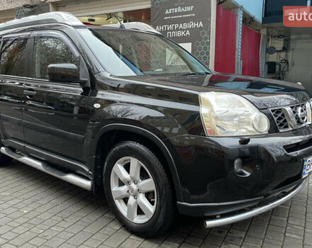 Черный Ниссан ИксТрейл, объемом двигателя 2 л и пробегом 193 тыс. км за 8700 $, фото 3 на Automoto.ua